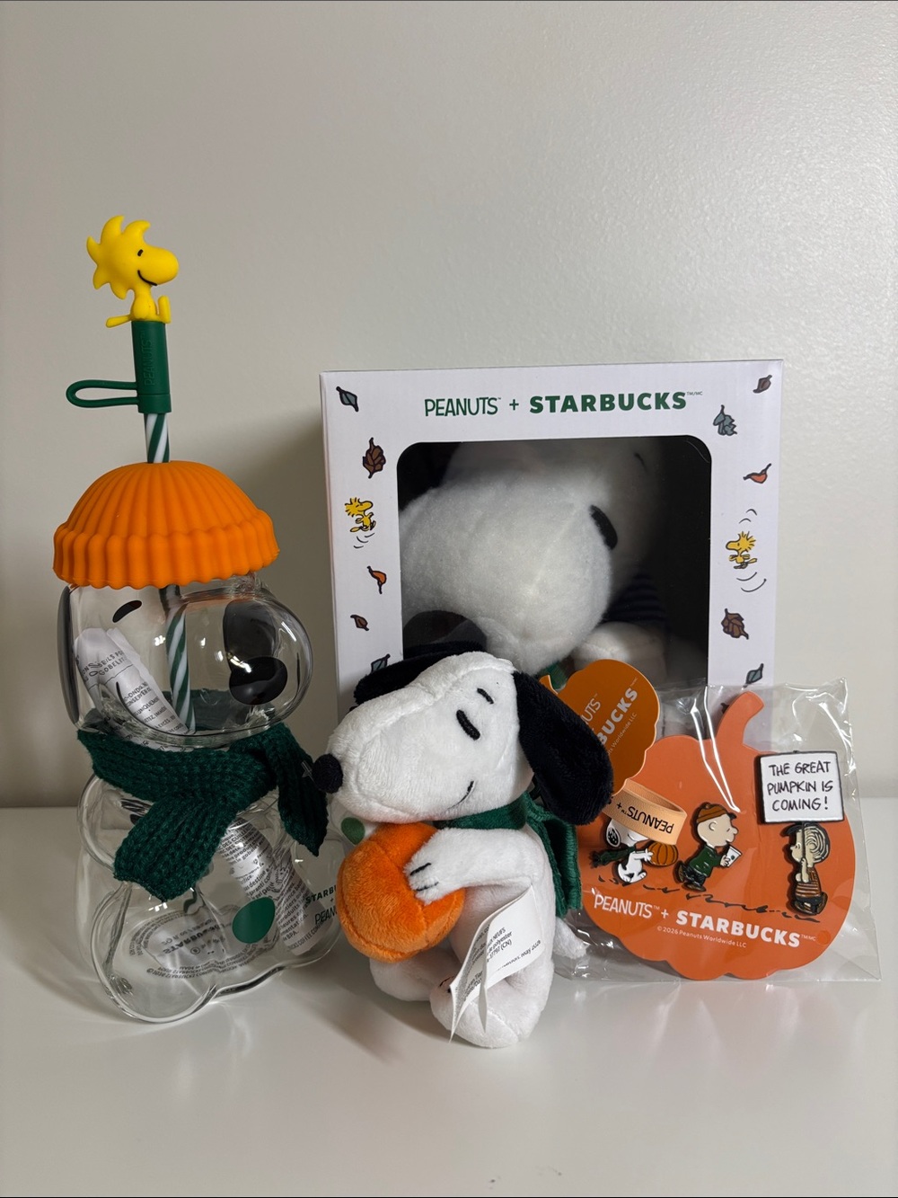 Starbucks Peanuts Snoopy Plush Glass Cold Cup Bag Pin Lot 4 Great Pumpkin 2026